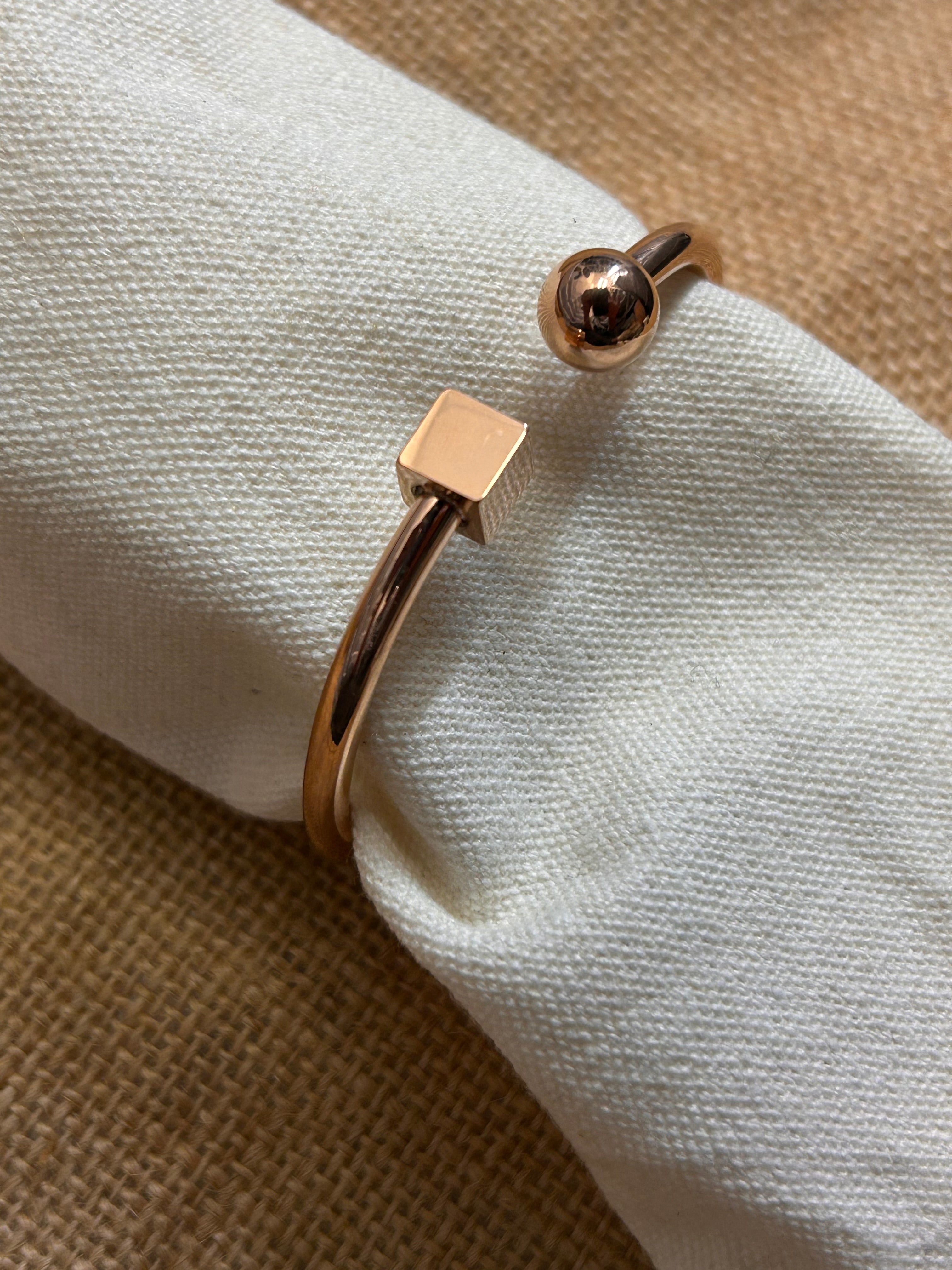 Casablanca Hinge Bracelet
