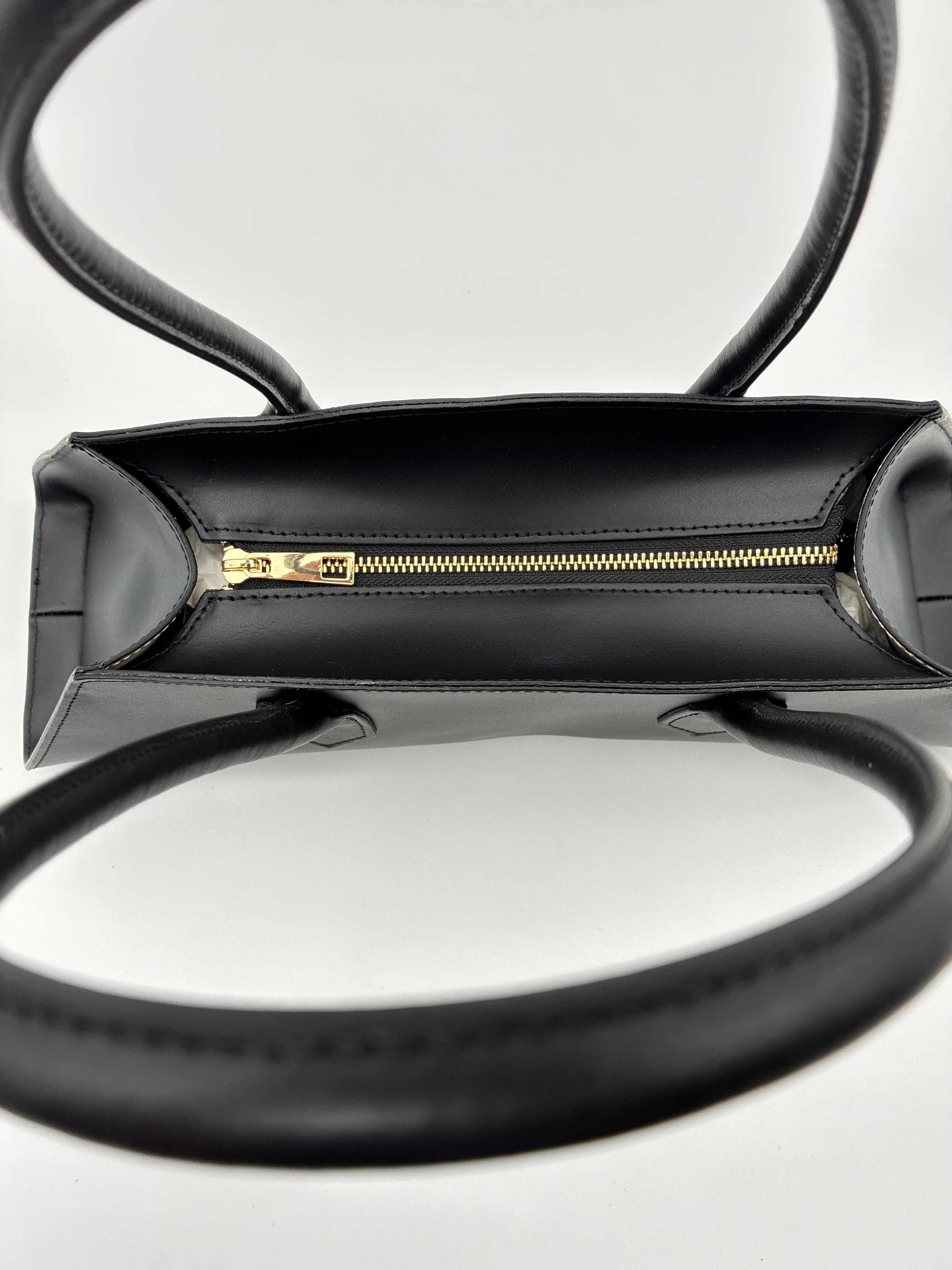 Gela Bag in Obsidian