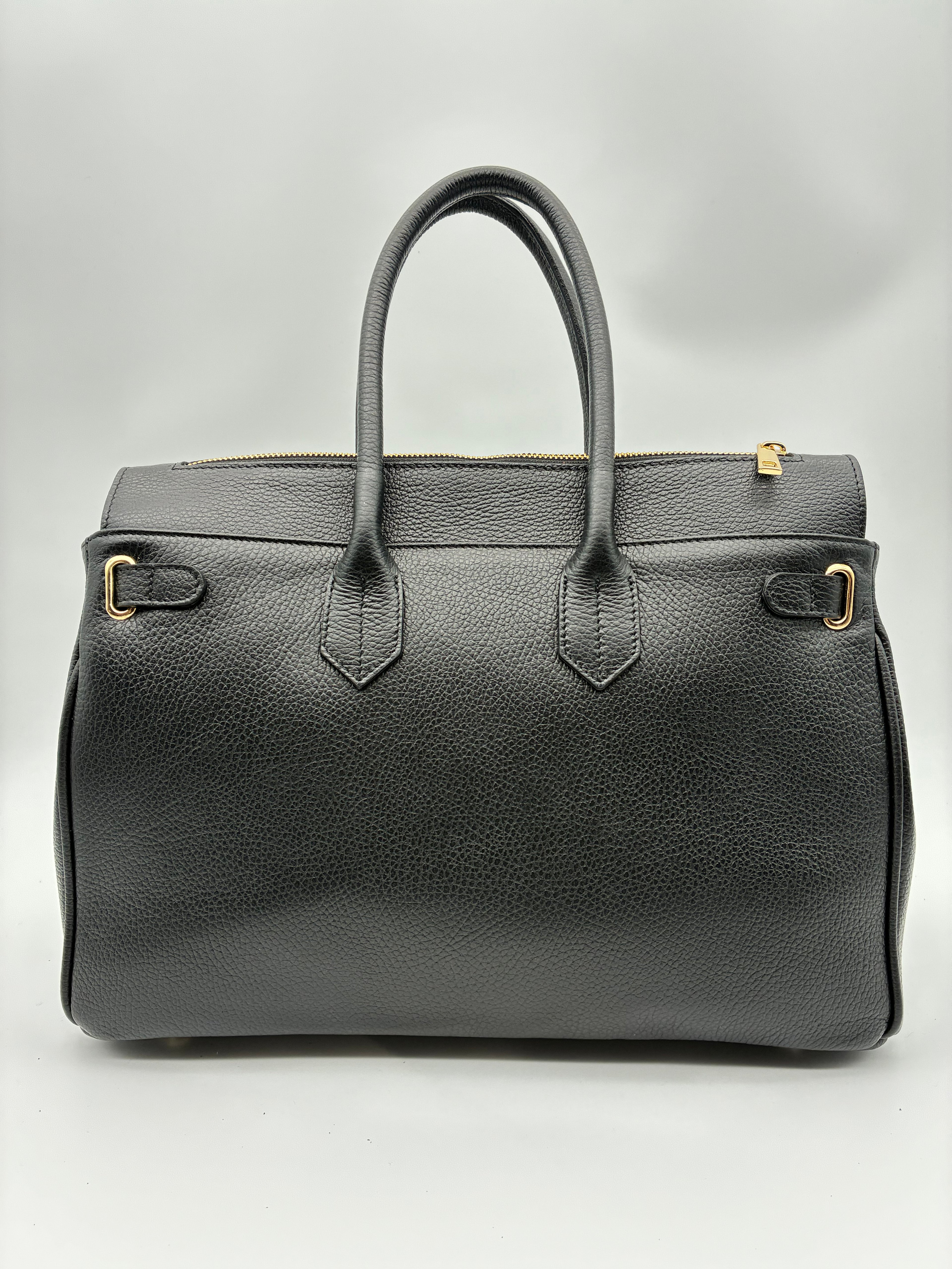 Siena in Obsidian