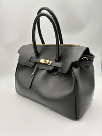 Siena in Obsidian