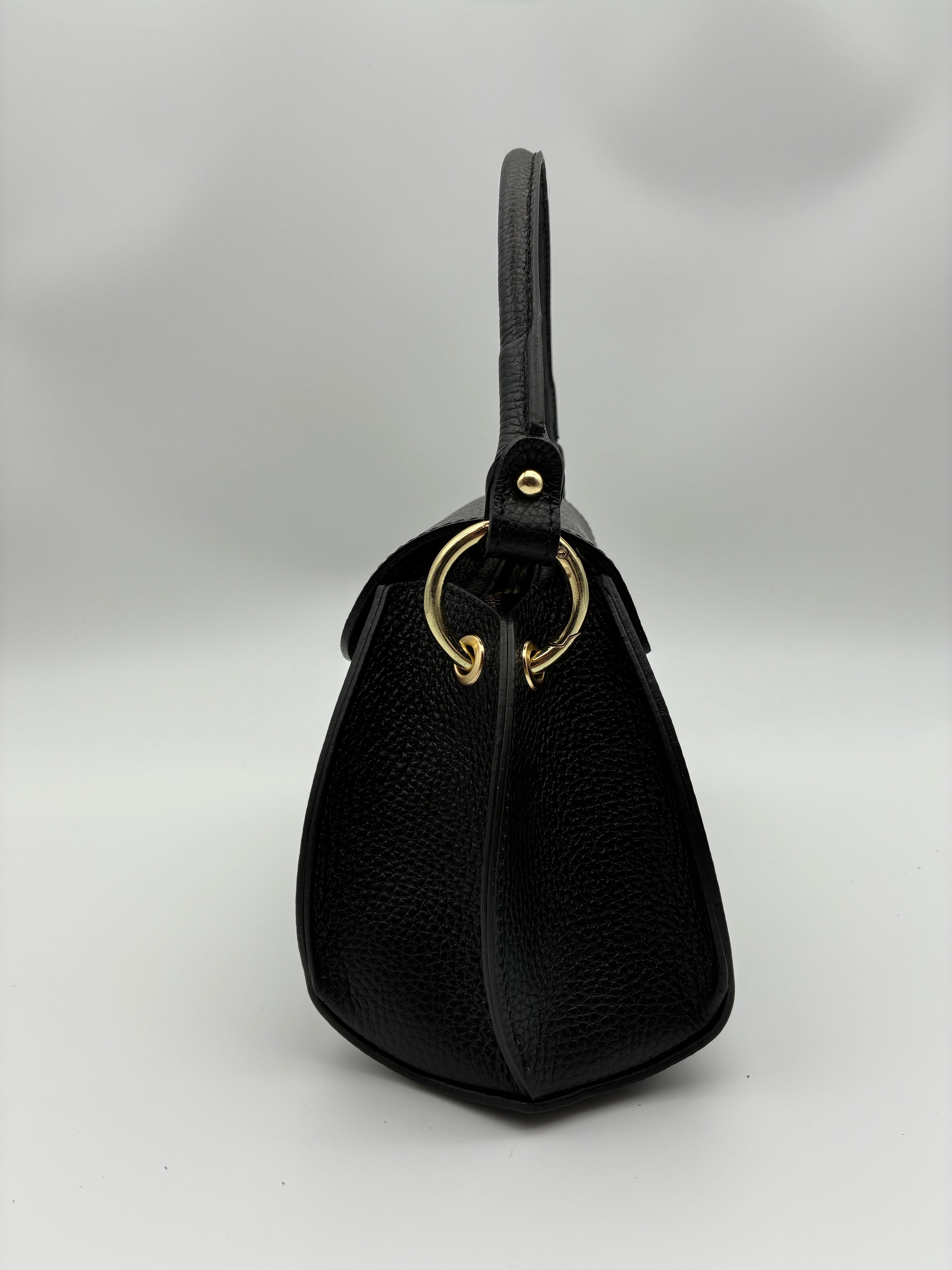 Olbia in Obsidian