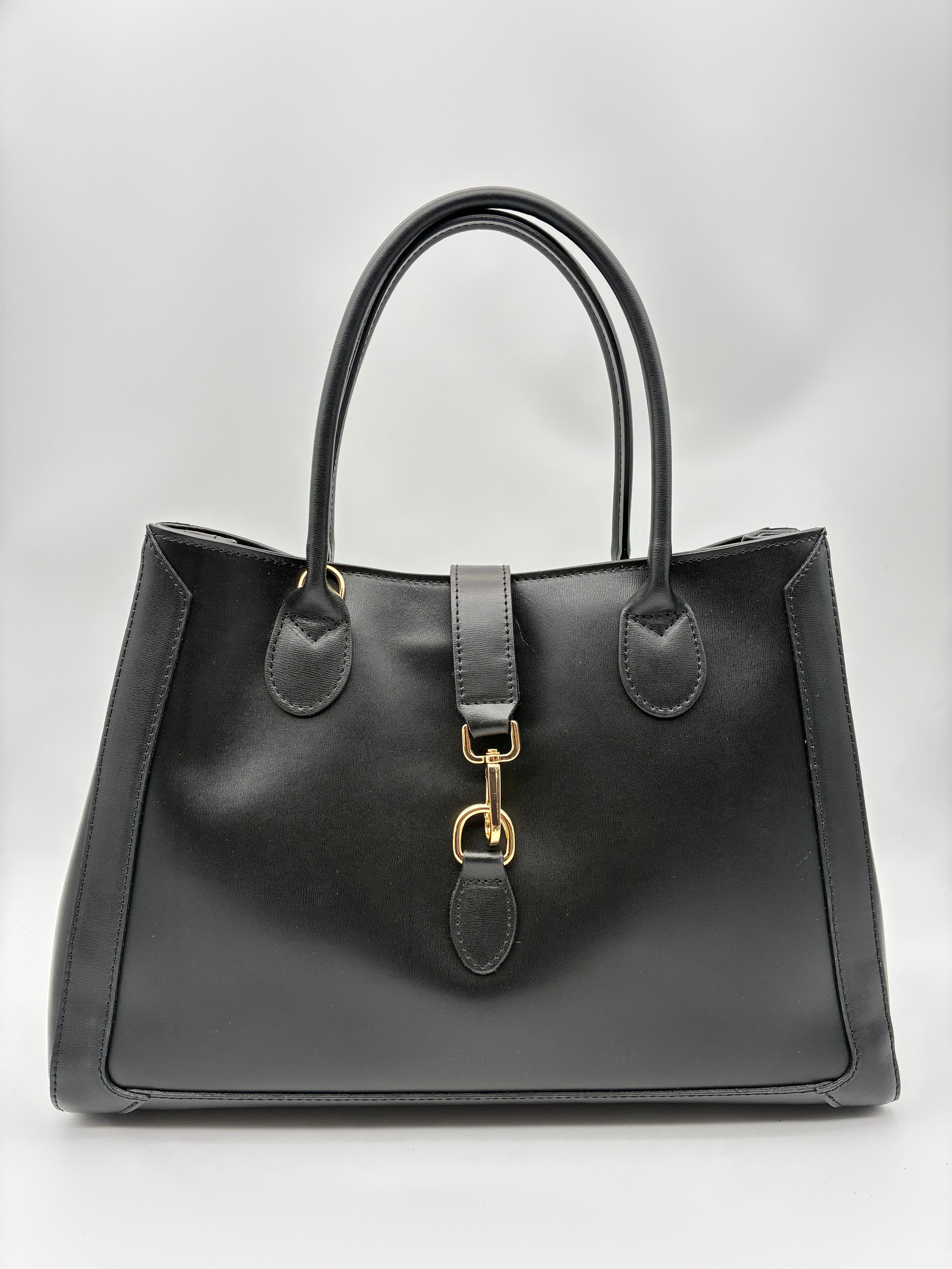 Samina in Obsidian