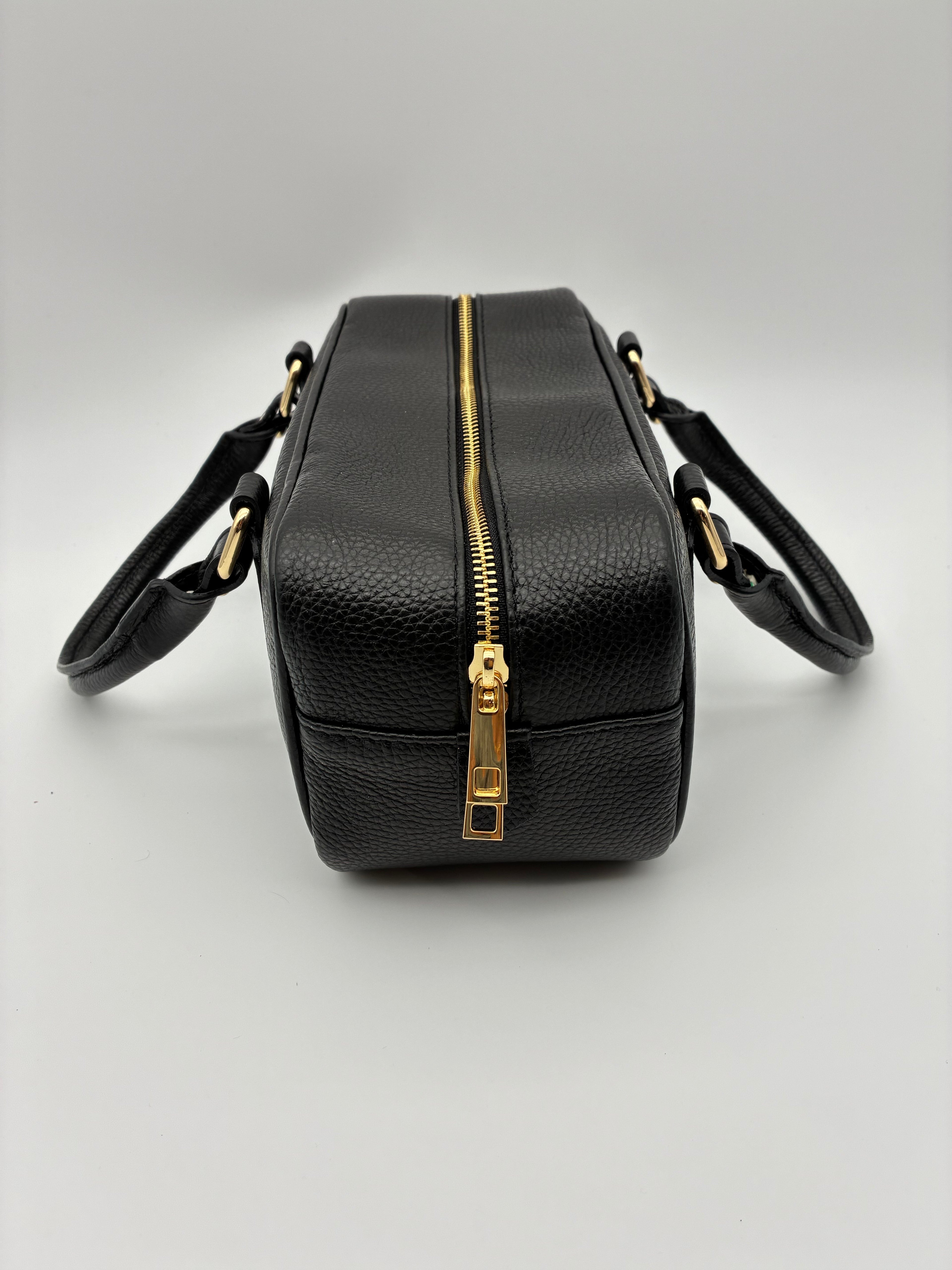 Chiara in Obsidian