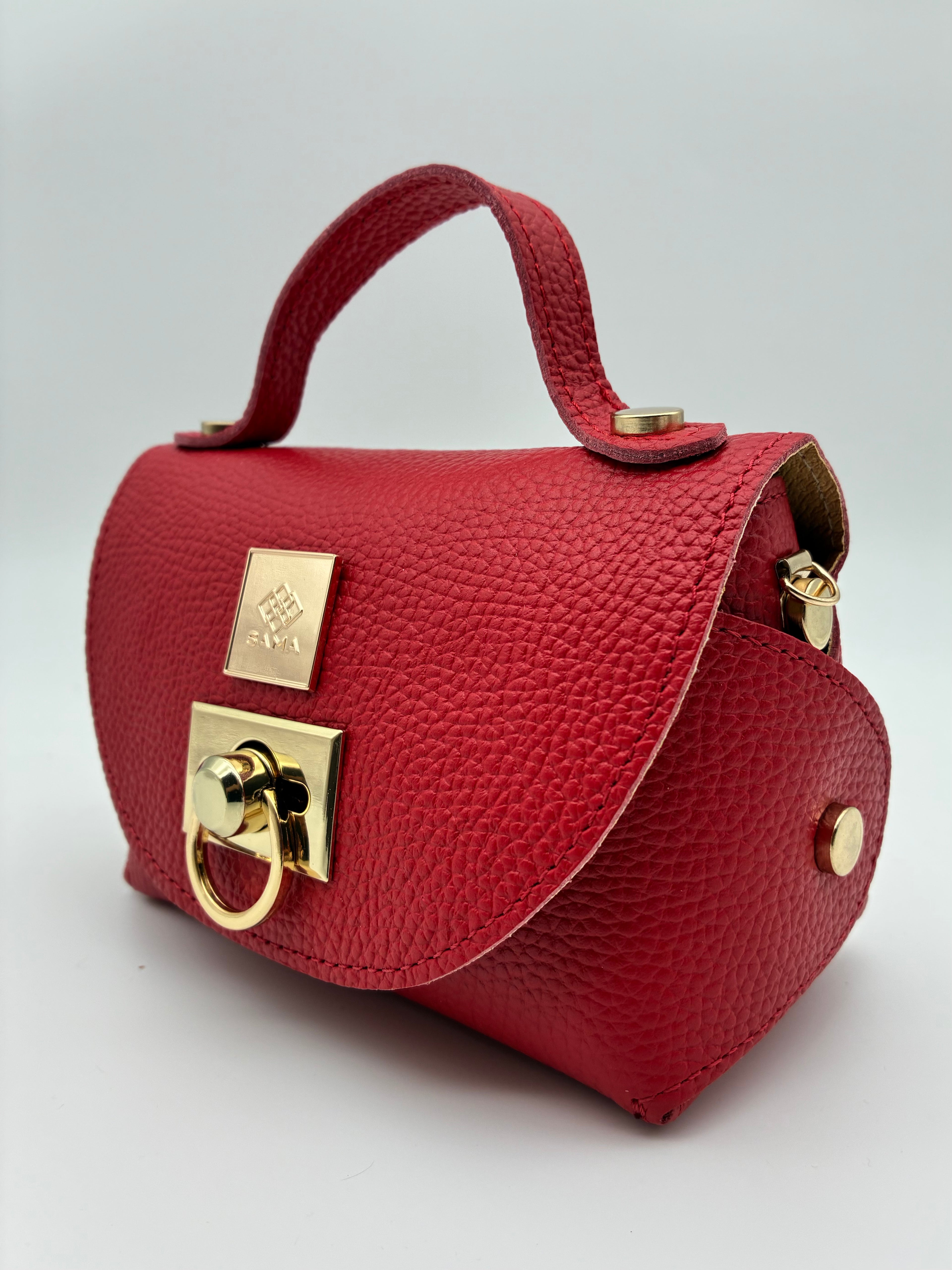 Olivia in Poppy