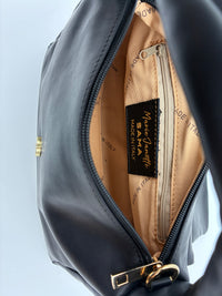 Rivoli in Obsidian